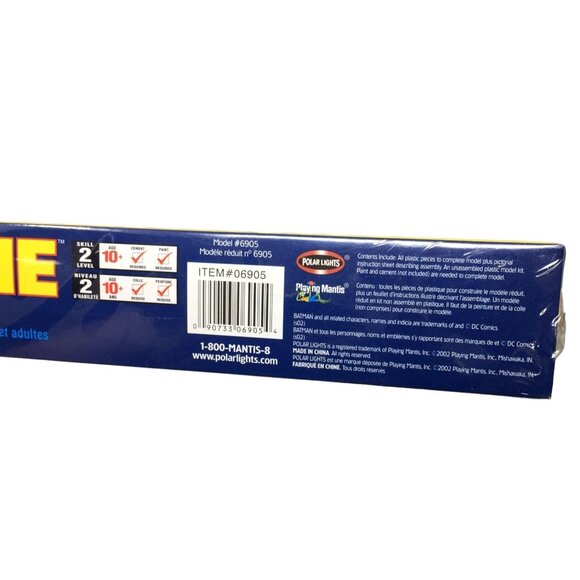 Batman Polar Lights Batplane Scale Model Kit - All Plastic Assembly Kit- NIP - Picture 3 of 8